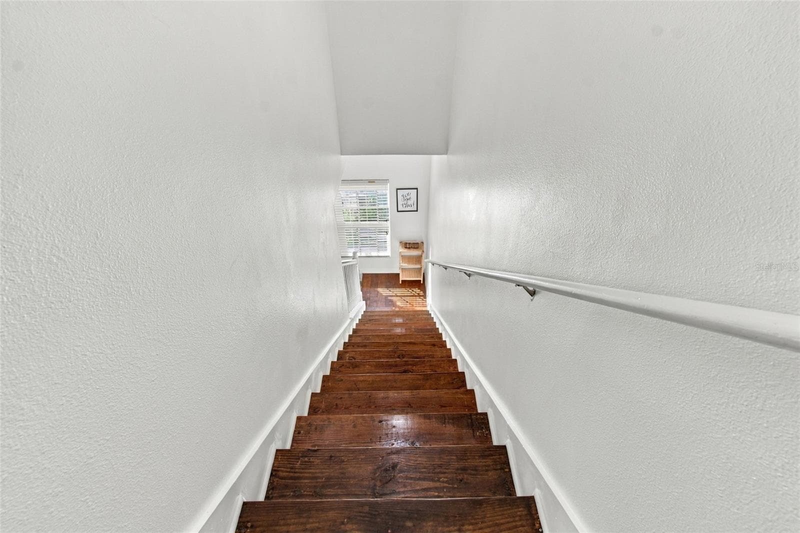Townhouse at 8524 GABLEBEND WAY, TAMPA, photo 43 of 52