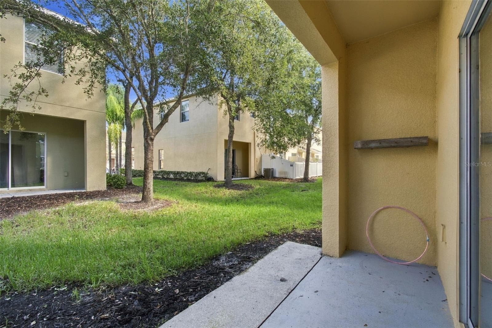 Townhouse at 8524 GABLEBEND WAY, TAMPA, photo 44 of 52