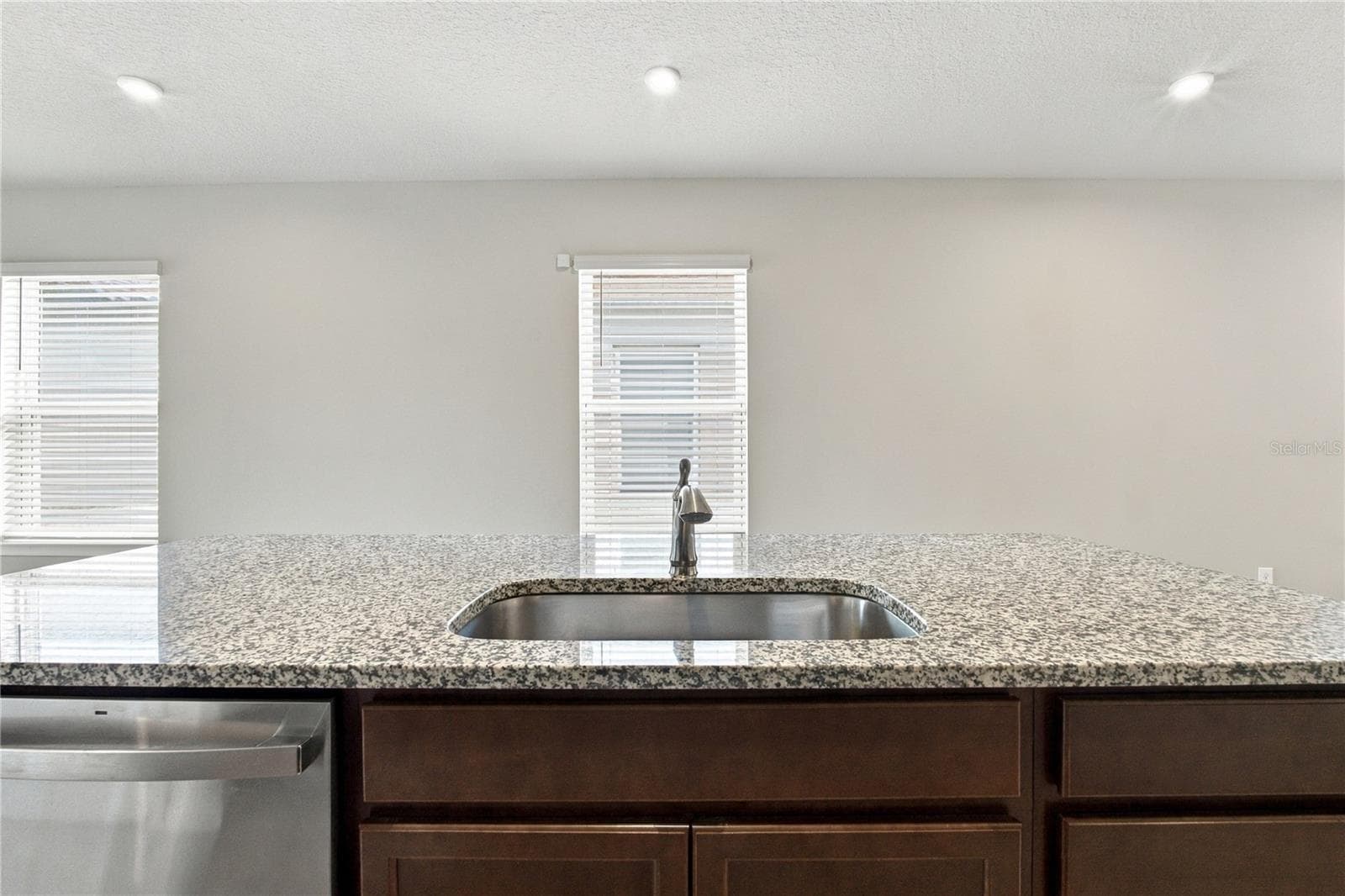 Kitchen from other side of Island - 17973 DAIRY FARM CT, LAND O LAKES