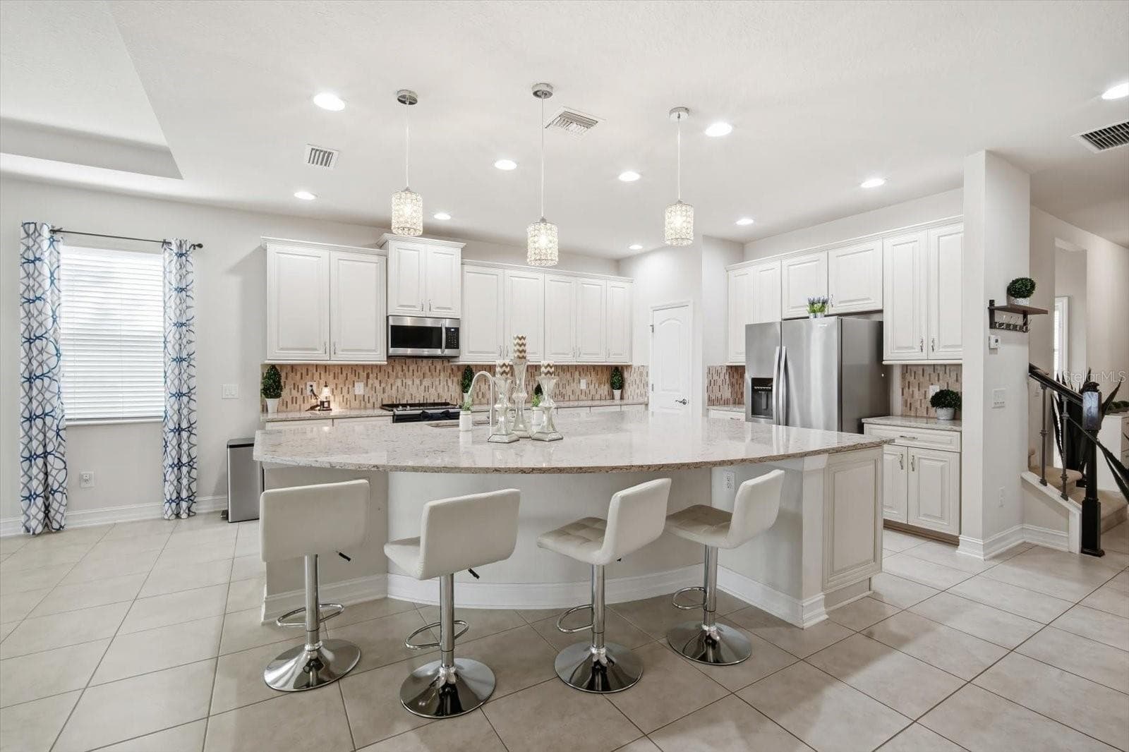 Kitchen/Dining - 13821 FAIRWAY BUNKER DR, TAMPA