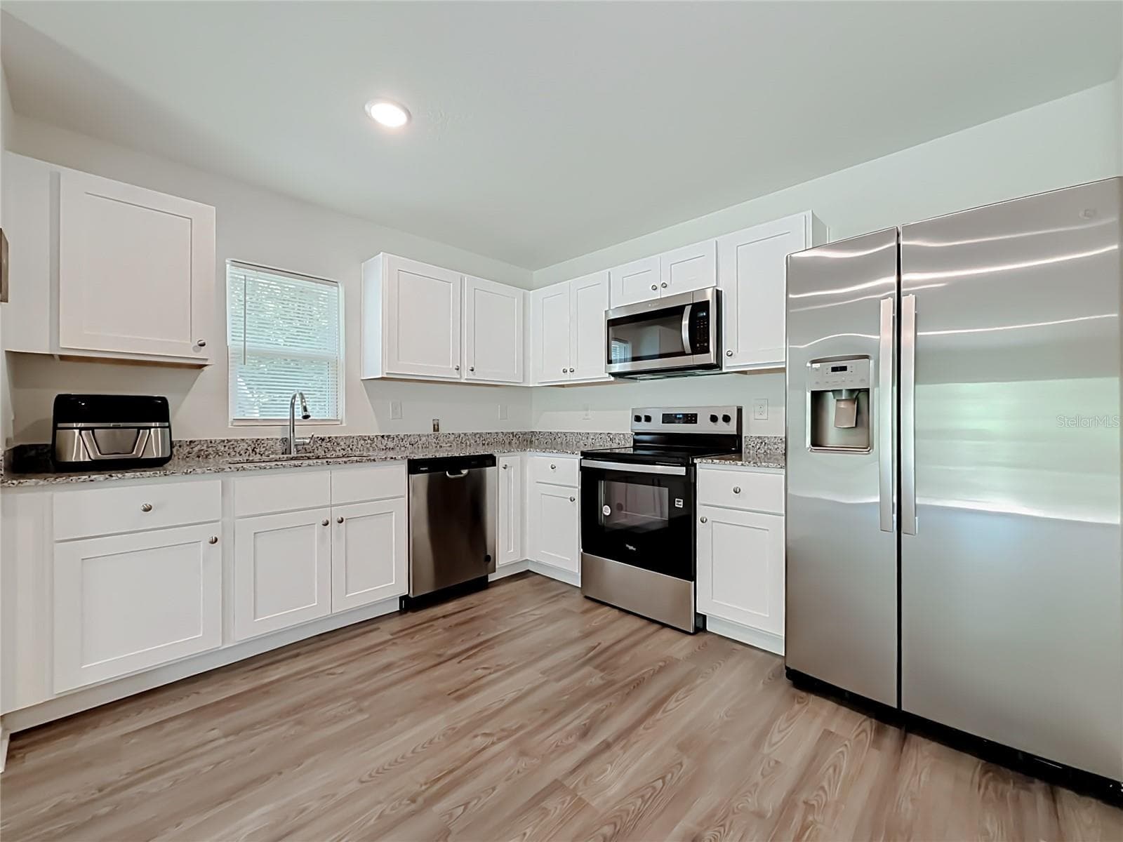 Single Family Residence at 50 BAY RD, OCKLAWAHA, photo 13 of 47