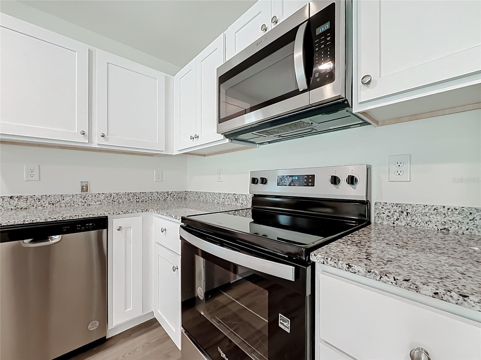 Single Family Residence at 50 BAY RD, OCKLAWAHA, photo 15 of 47