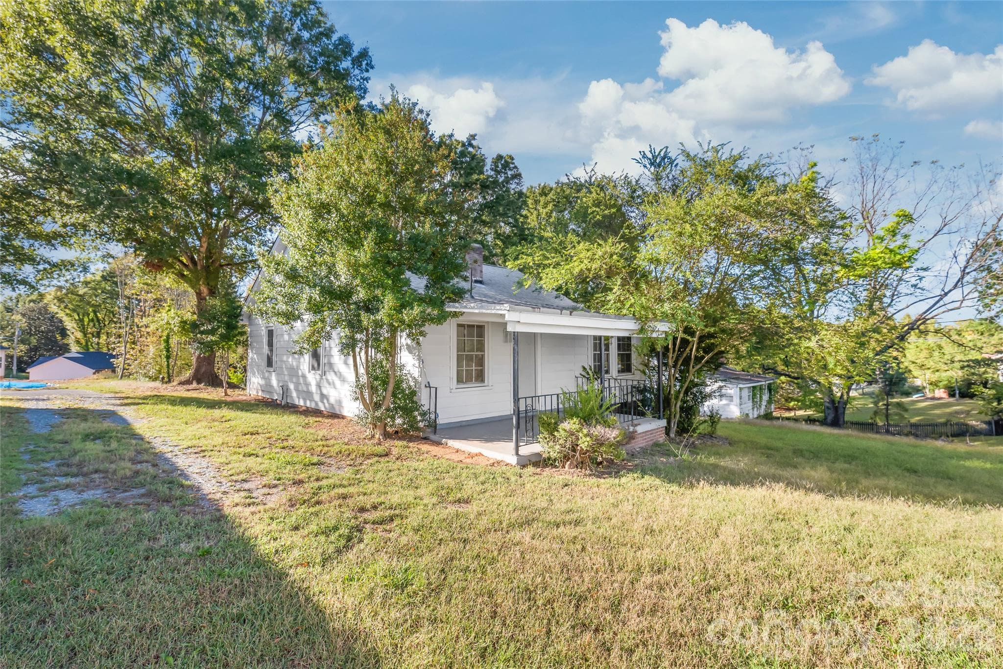 Single Family Residence at 1609 Russell Courtney Road, Monroe, photo 17 of 18