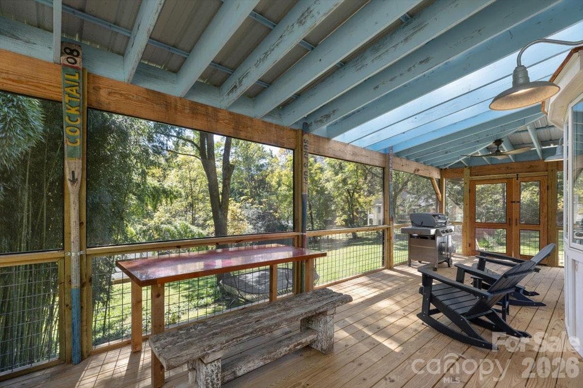 Screened Wraparound Porch - 85 Hillcrest Drive, Highlands