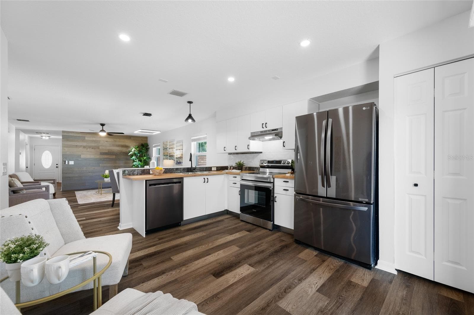 Single Family Residence at 608 2ND ST SW, LARGO, photo 34 of 54
