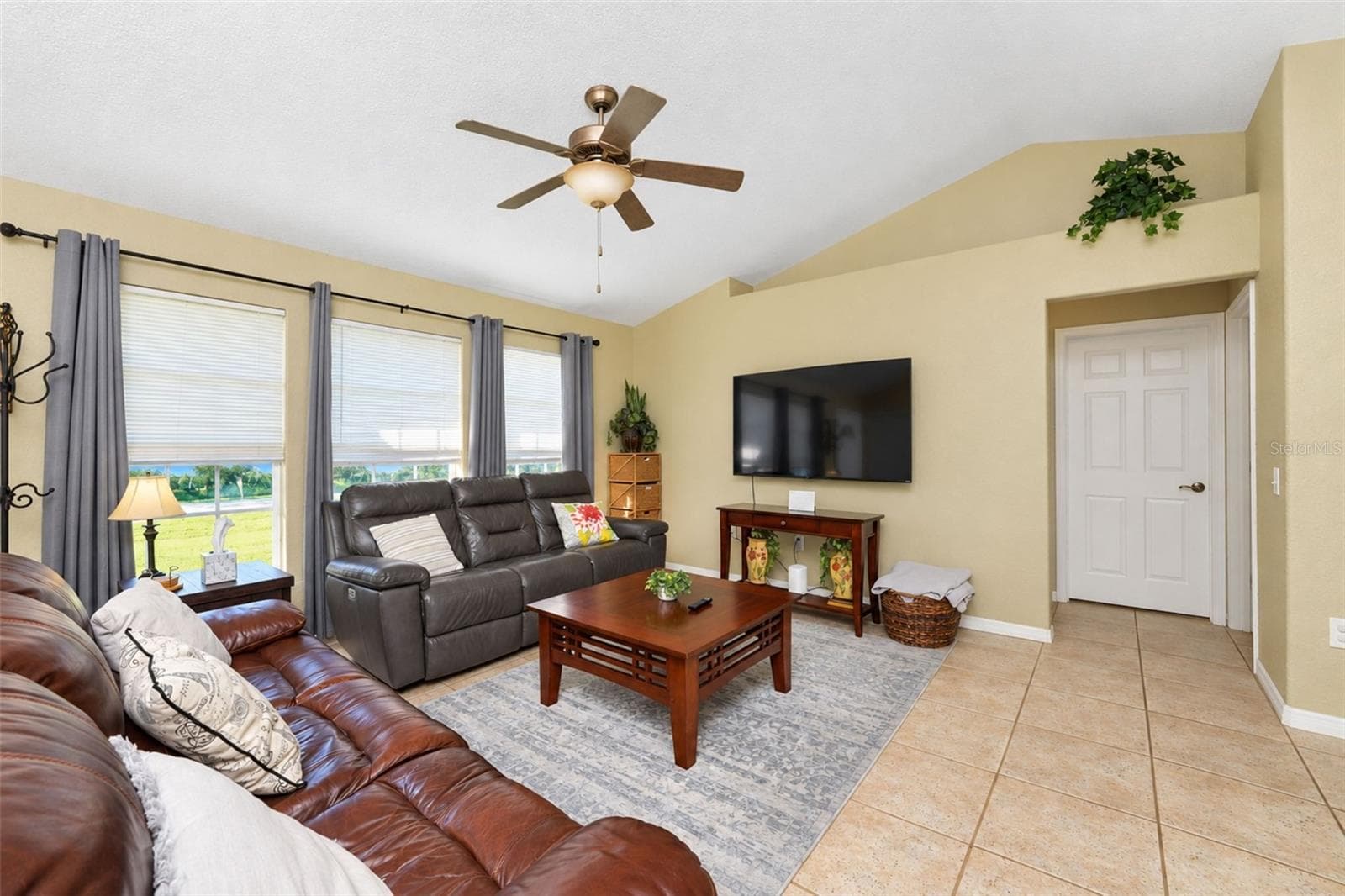 Single Family Residence at 22386 ESPLANADE AVE, PORT CHARLOTTE, photo 15 of 57