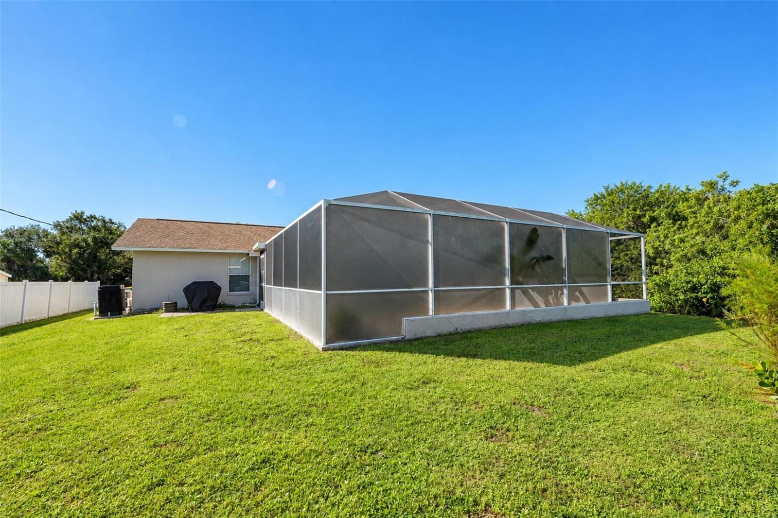 Single Family Residence at 22386 ESPLANADE AVE, PORT CHARLOTTE, photo 44 of 57
