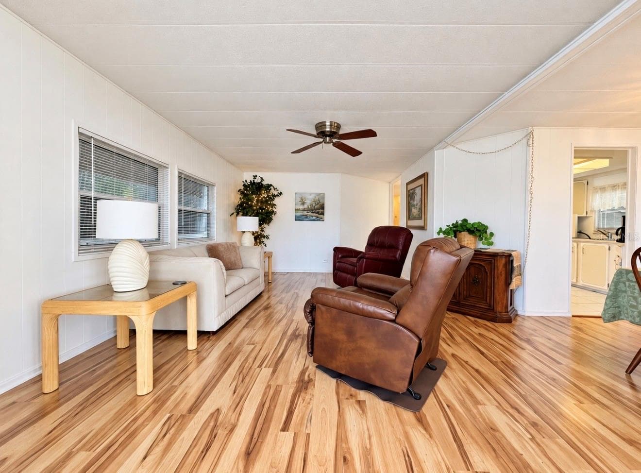 Living room - 1100 BELCHER RD S #663, LARGO