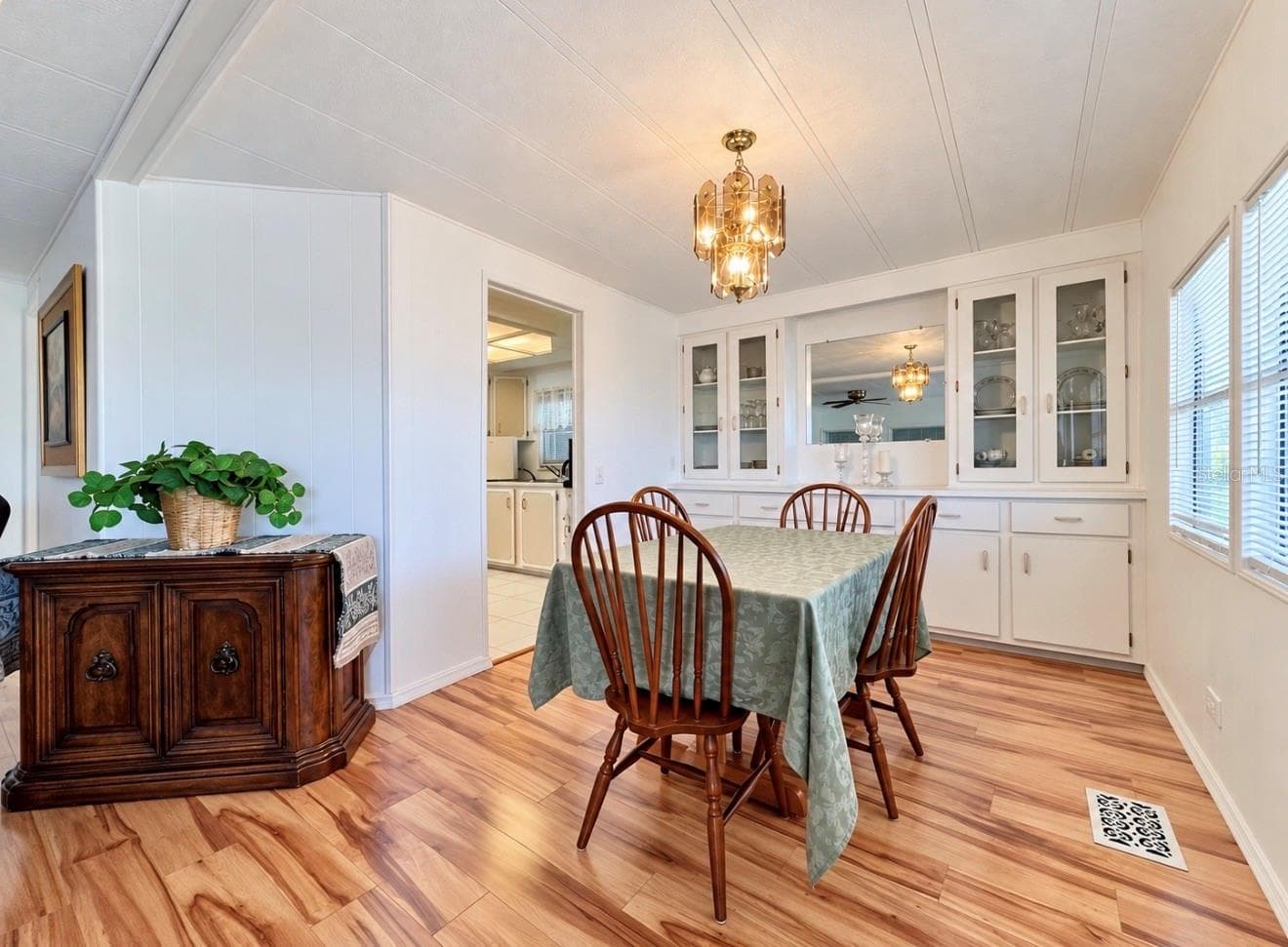 Dining room - 1100 BELCHER RD S #663, LARGO