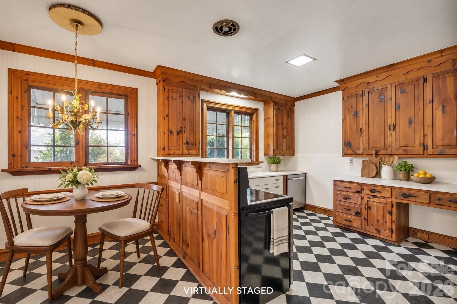 Single Family Residence at 624 Mitchell Avenue, Salisbury, photo 5 of 48