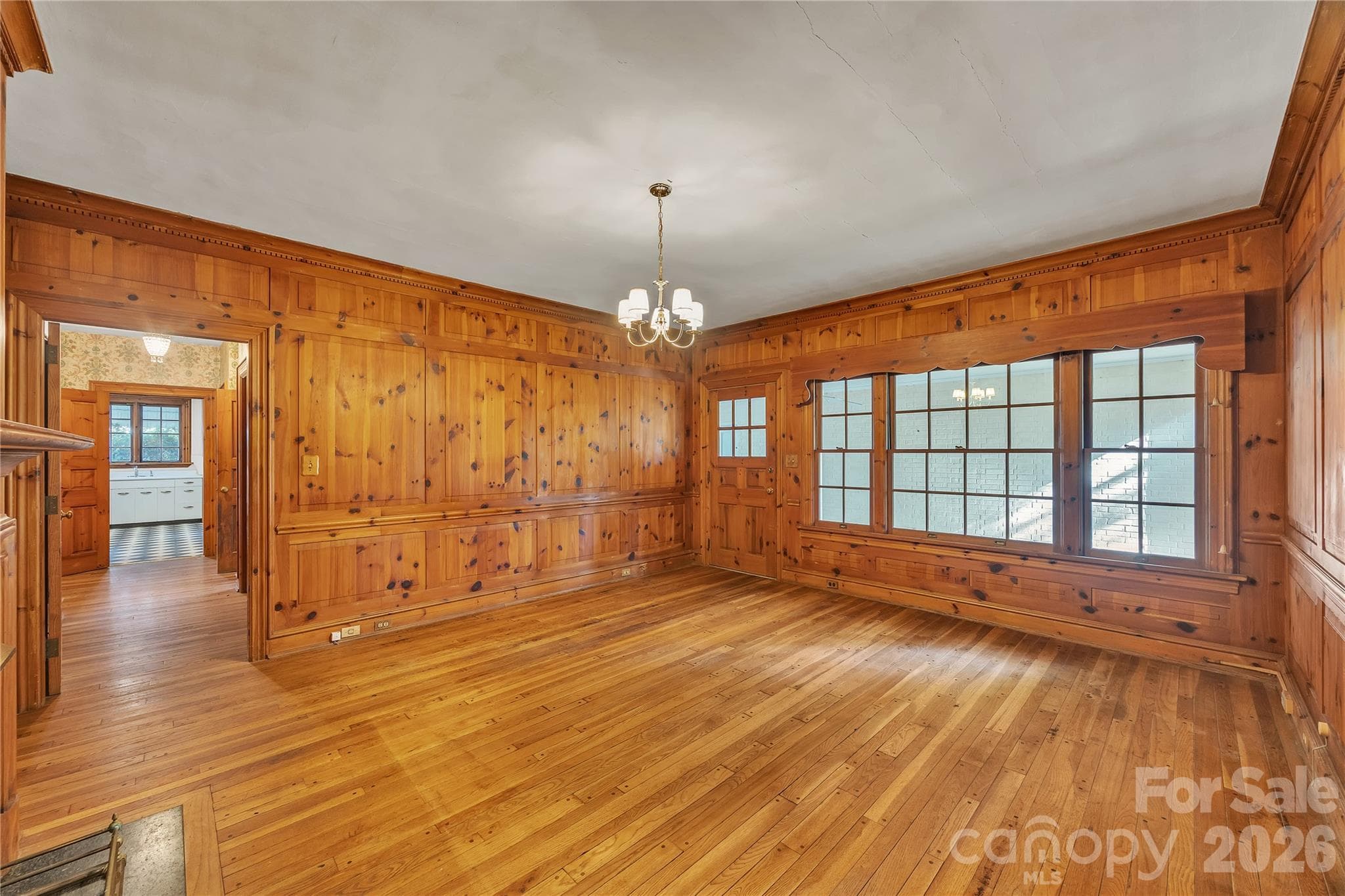 Single Family Residence at 624 Mitchell Avenue, Salisbury, photo 27 of 48