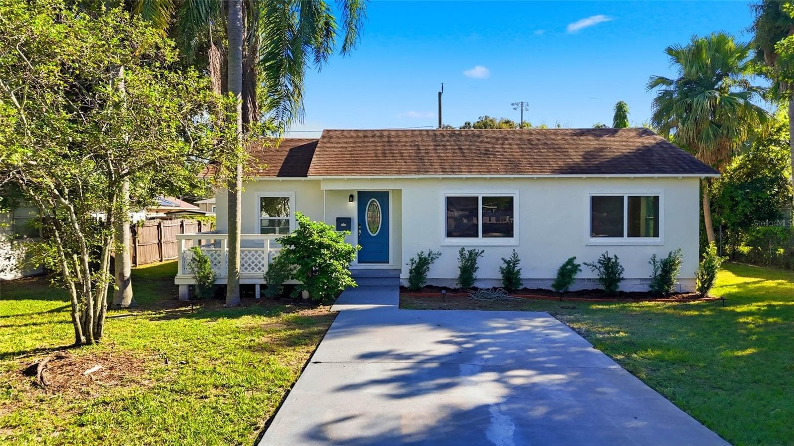 Single Family Residence at 4540 EMERSON AVE S, ST PETERSBURG, photo 2 of 34