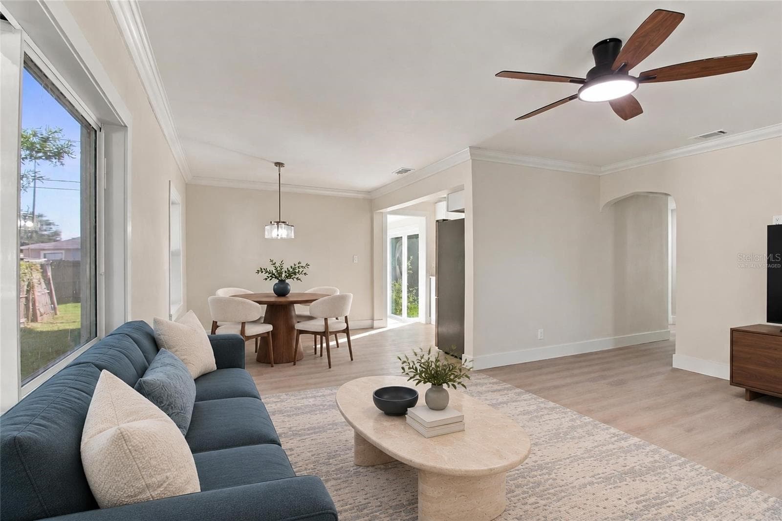 Virtually Staged - 4540 EMERSON AVE S, ST PETERSBURG