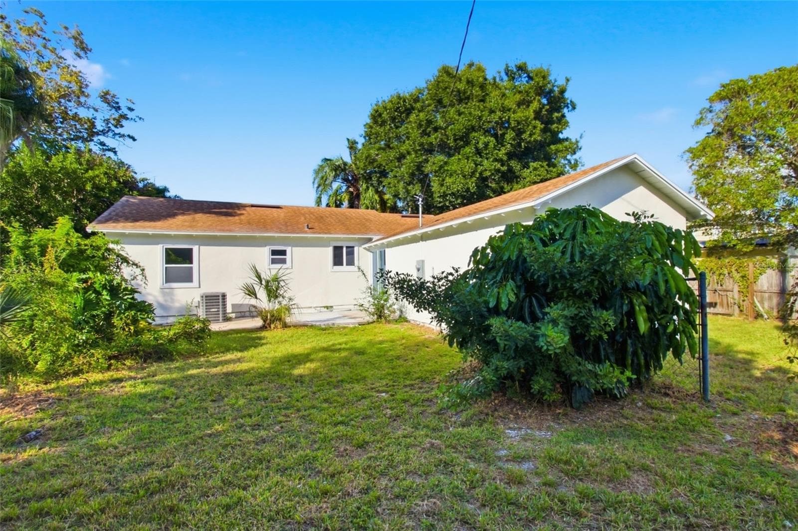 Single Family Residence at 4540 EMERSON AVE S, ST PETERSBURG, photo 23 of 34