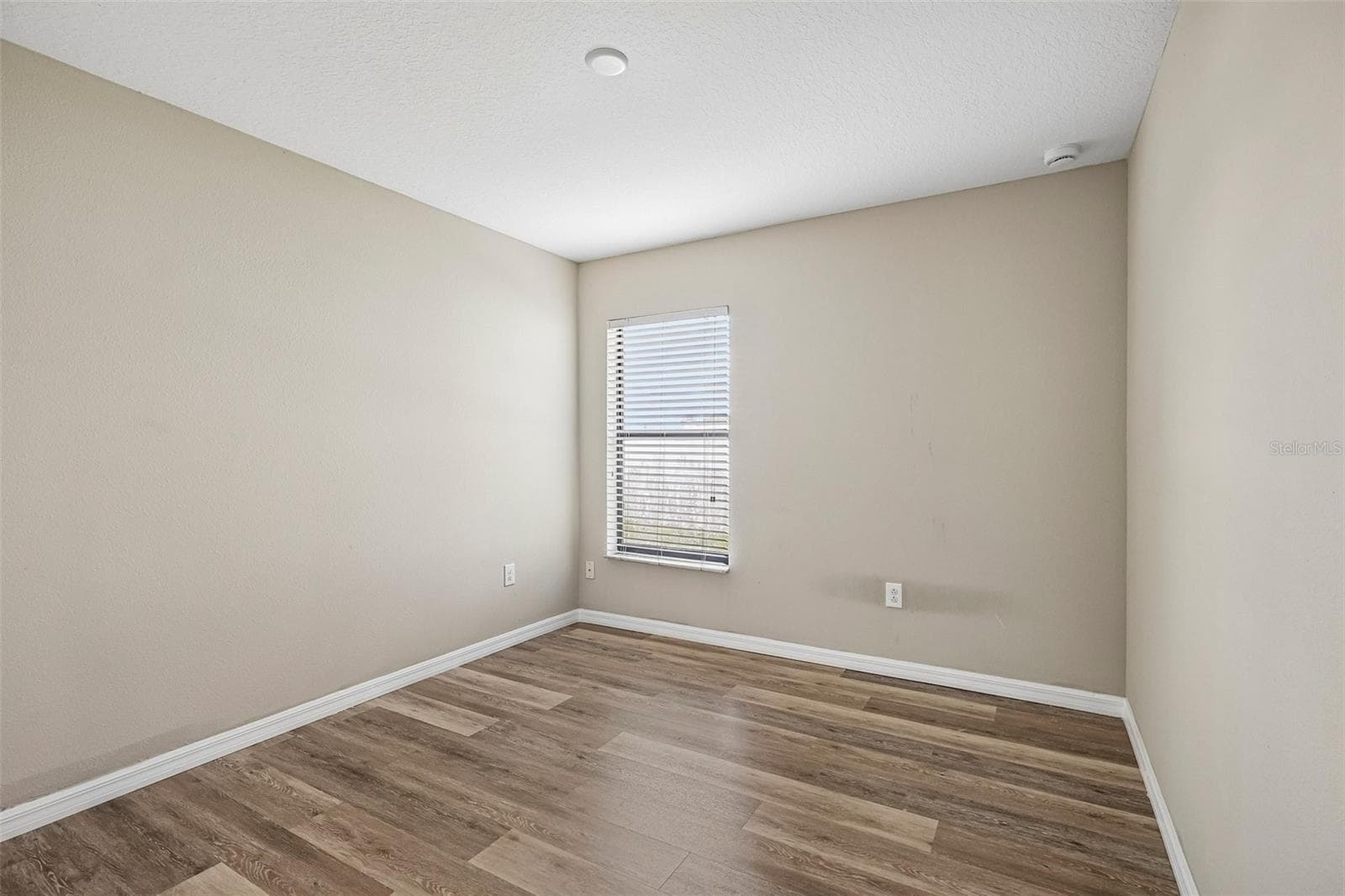 Single Family Residence at 4103 GLOBE THISTLE DR, TAMPA, photo 25 of 42