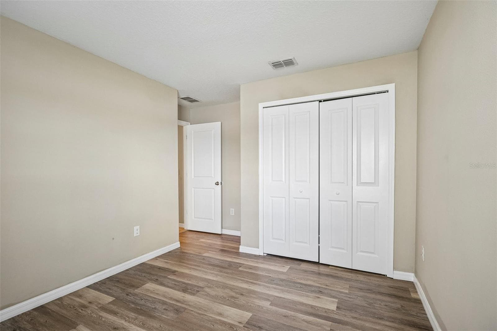 Single Family Residence at 4103 GLOBE THISTLE DR, TAMPA, photo 26 of 42