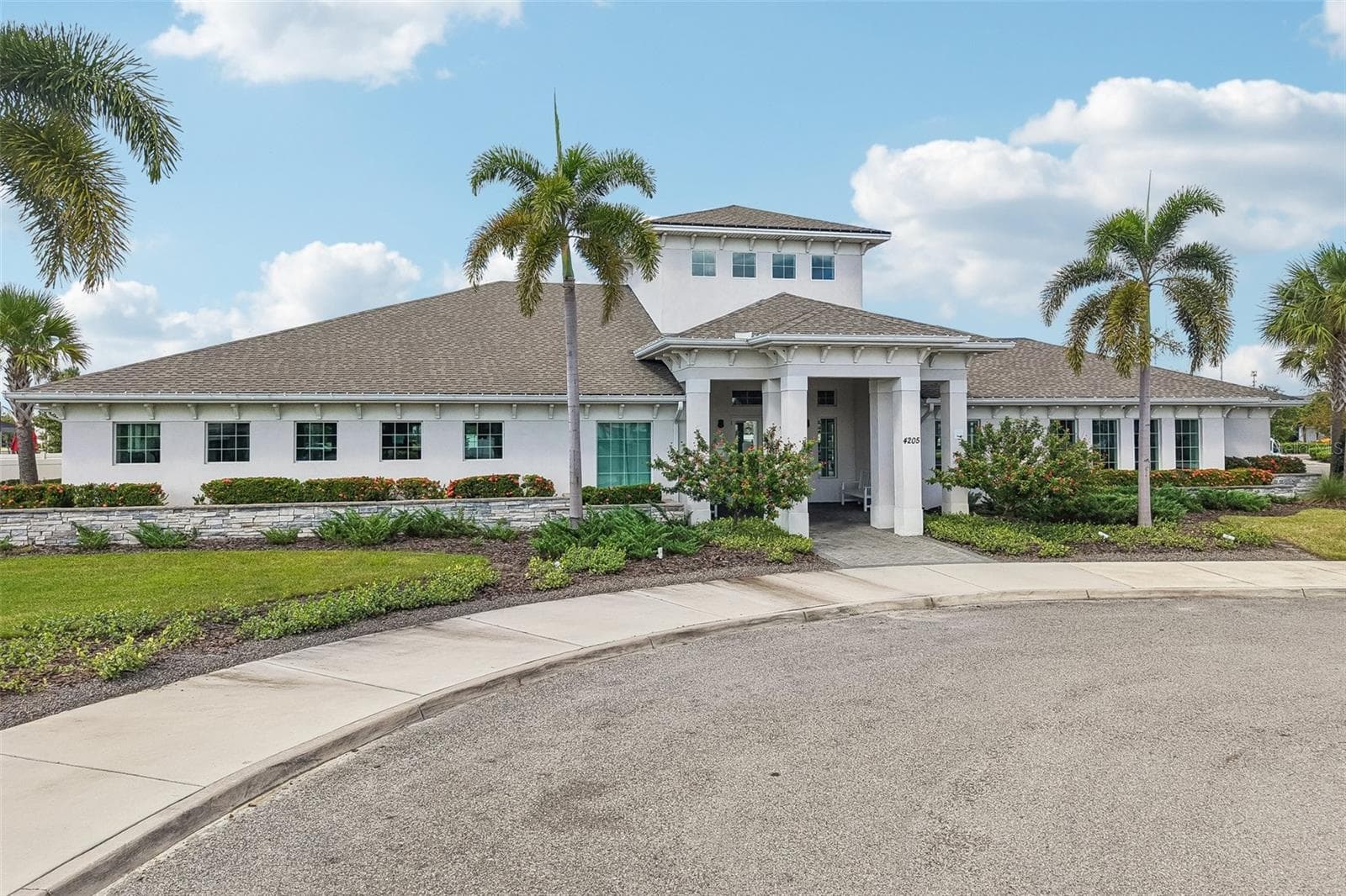 Single Family Residence at 4103 GLOBE THISTLE DR, TAMPA, photo 38 of 42