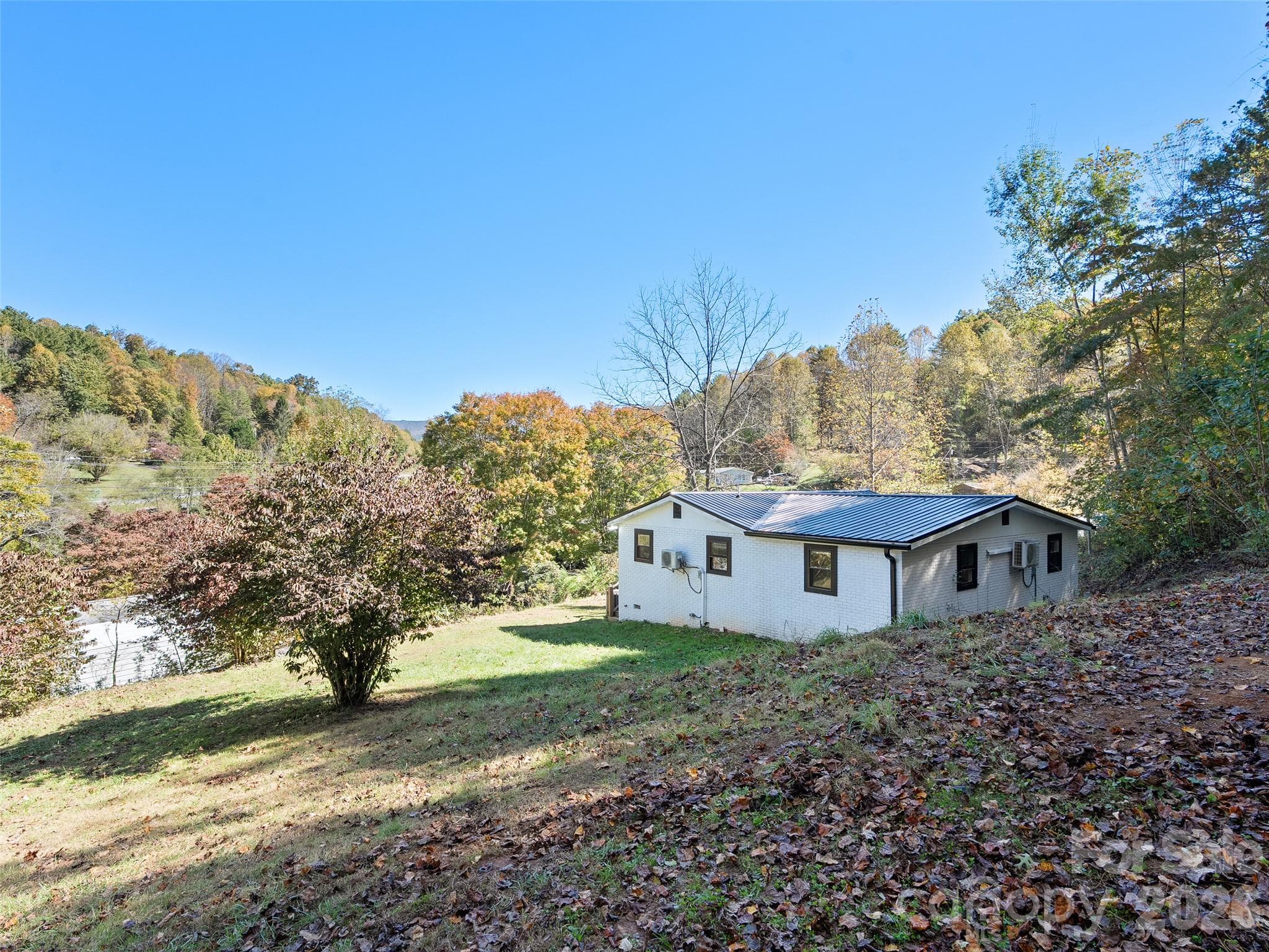 Single Family Residence at 12 Posey Blanton Road, Sylva, photo 21 of 29