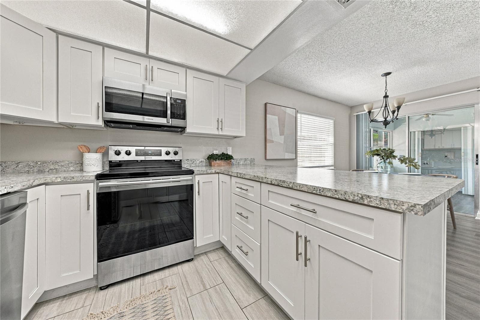 Single Family Residence at 4075 MARIE DR, LAKELAND, photo 13 of 43
