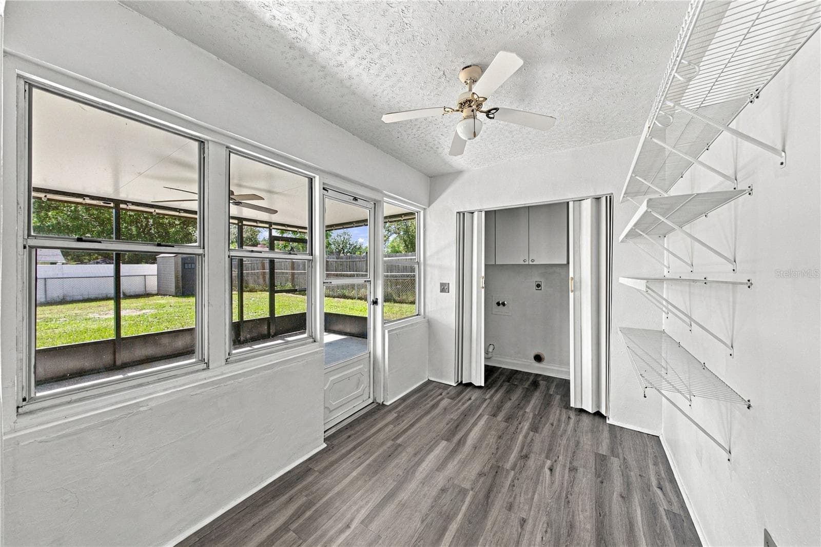 Sunroom - 4075 MARIE DR, LAKELAND