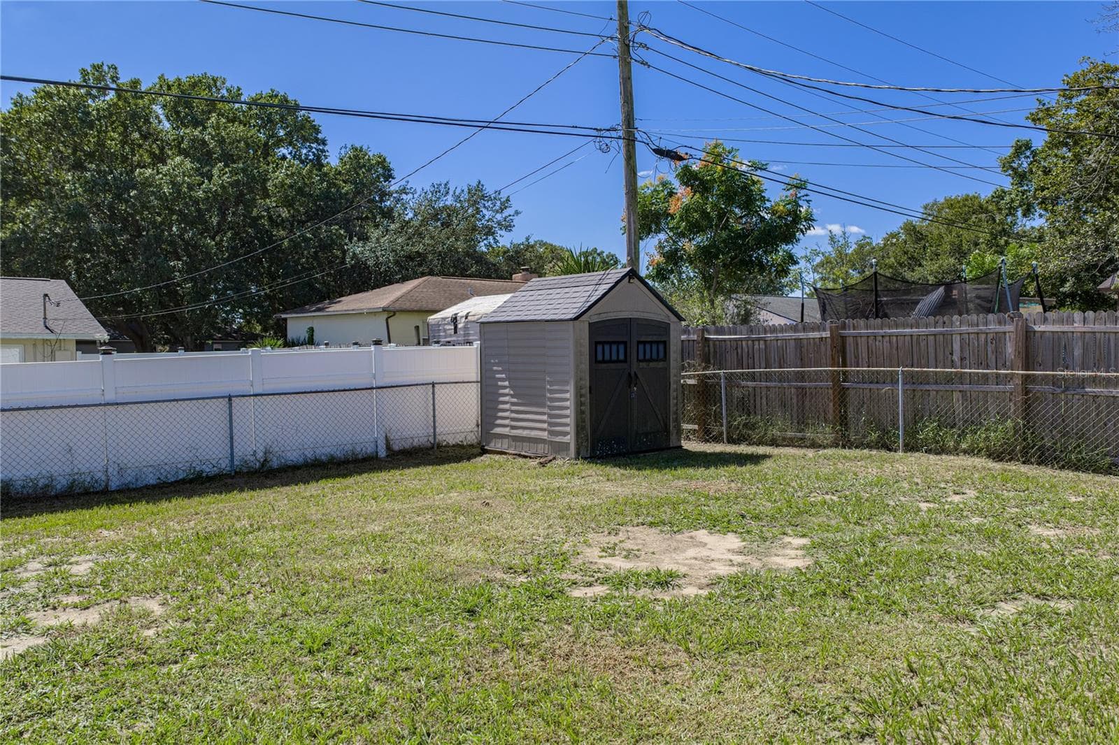 Single Family Residence at 4075 MARIE DR, LAKELAND, photo 32 of 43