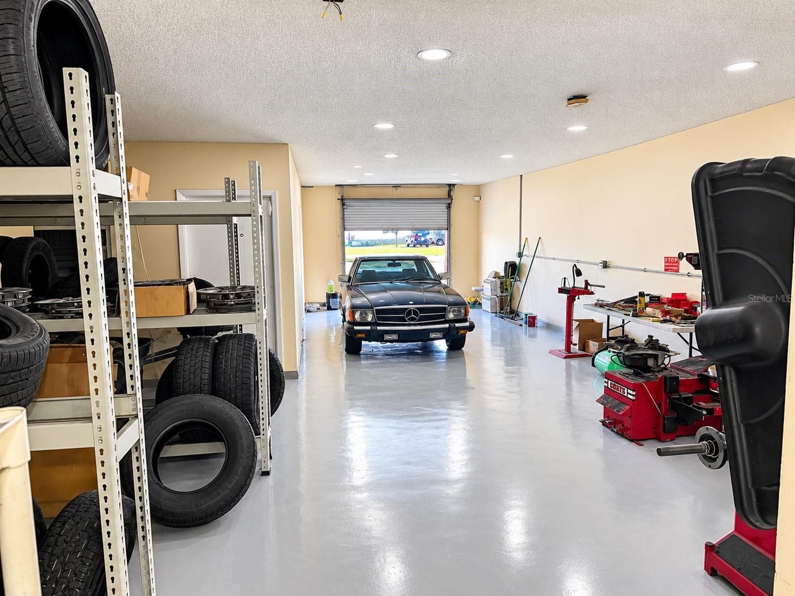 Retail at 3003 S COMBEE RD, LAKELAND, photo 12 of 55