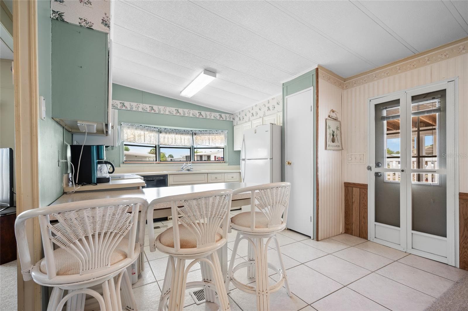 Manufactured Home at 6162 REDWING AVE, ENGLEWOOD, photo 8 of 42