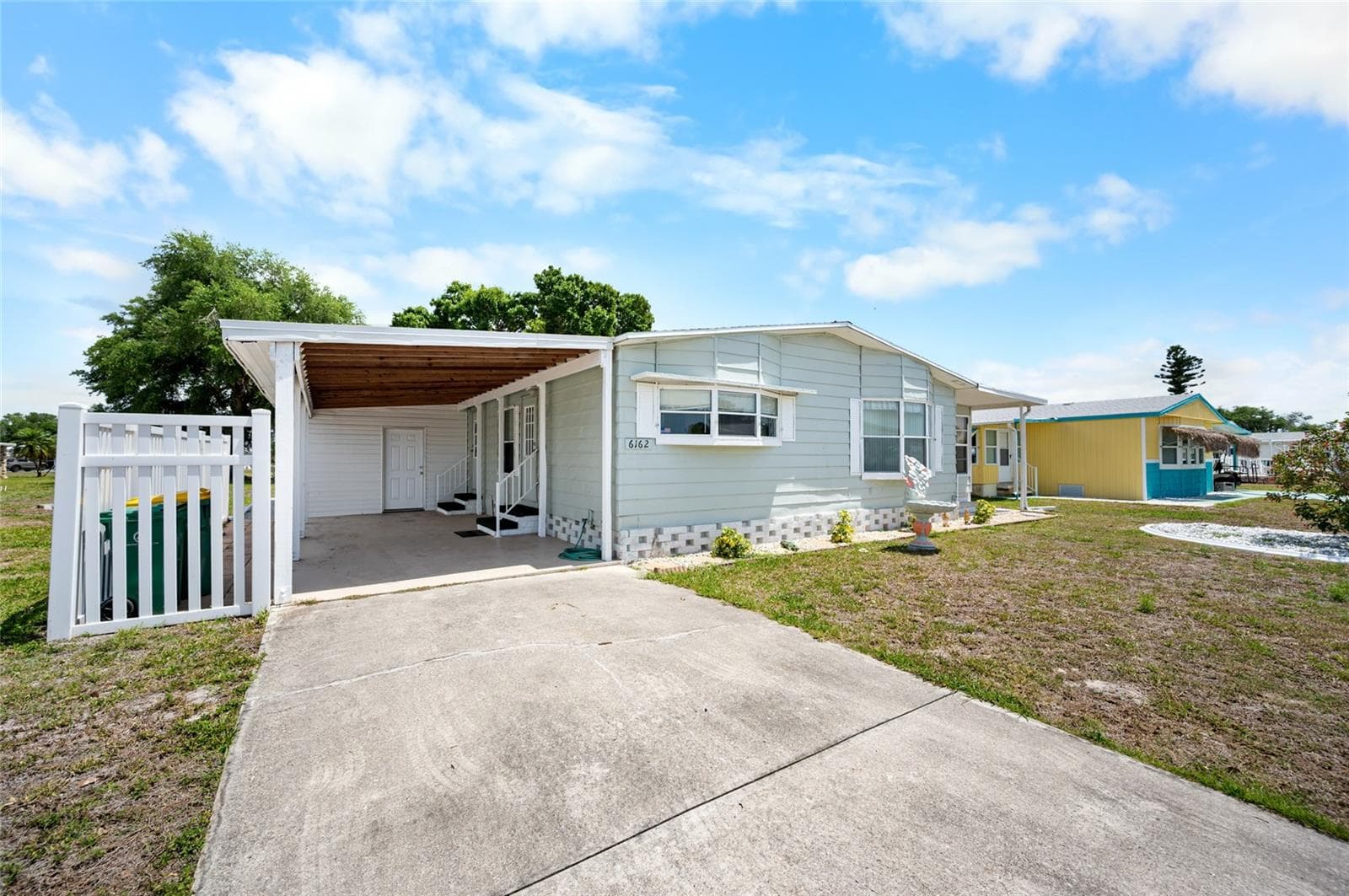 Manufactured Home at 6162 REDWING AVE, ENGLEWOOD, photo 27 of 42