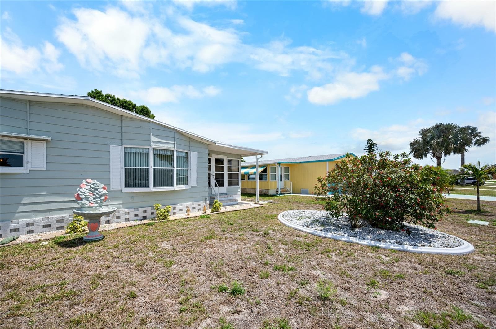 Manufactured Home at 6162 REDWING AVE, ENGLEWOOD, photo 33 of 42