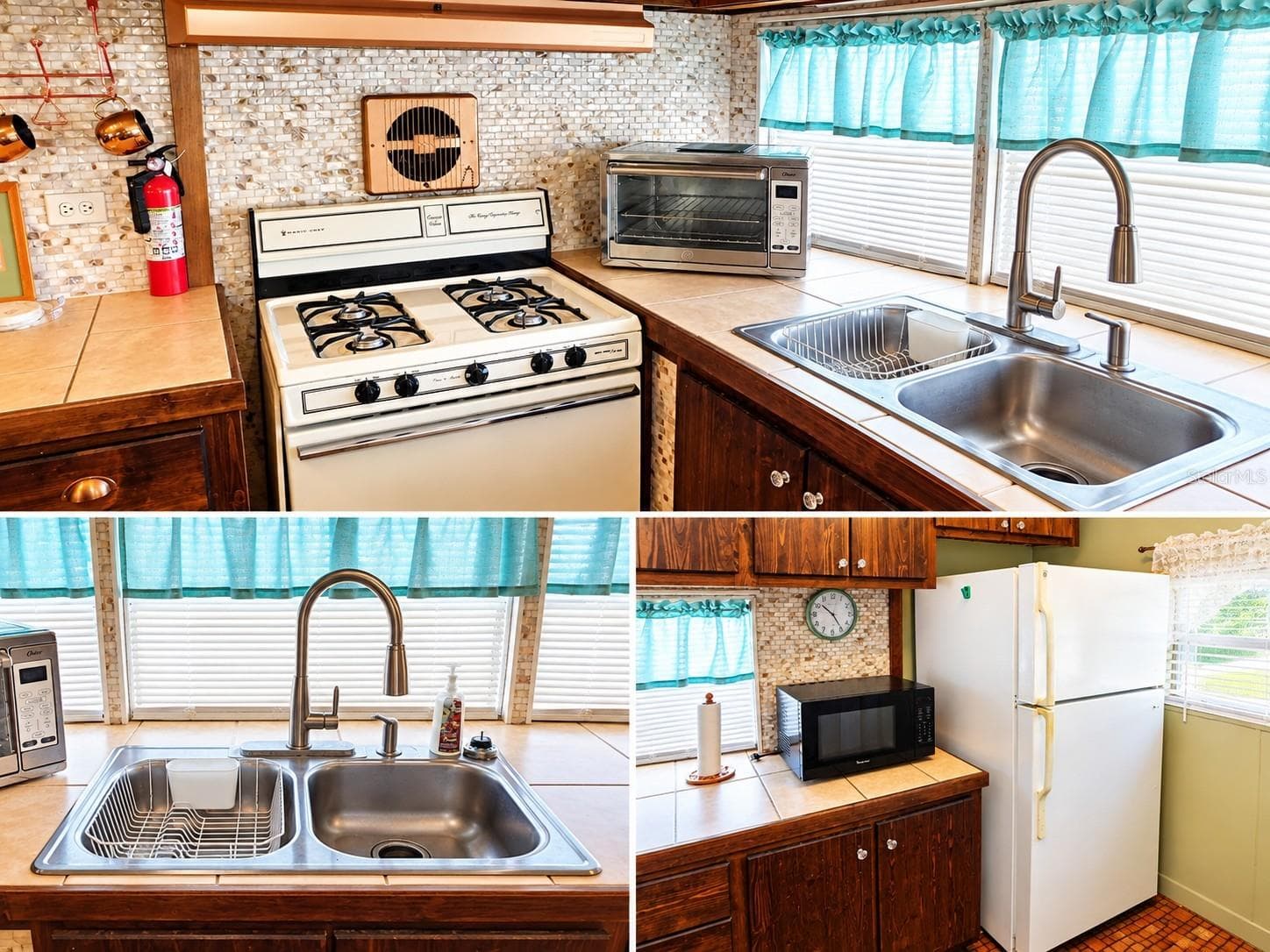 Manufactured Home at 5306 ASTRID DR, ZEPHYRHILLS, photo 8 of 39