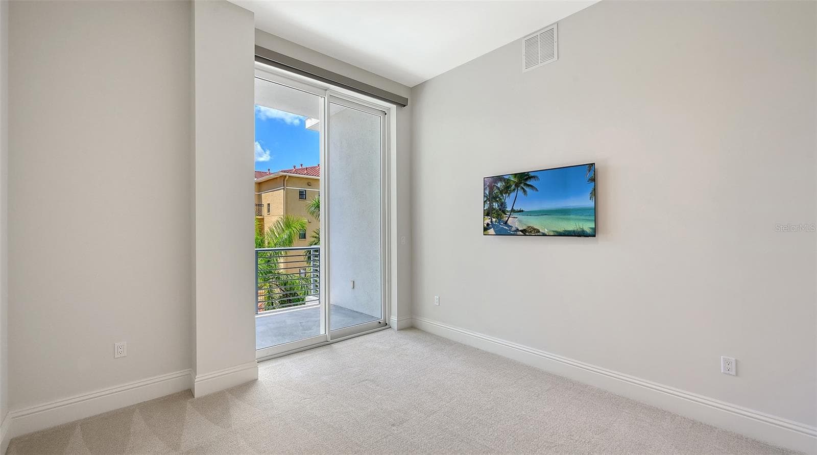 2nd bedroom now vacant - 609 GOLDEN GATE PT #301, SARASOTA