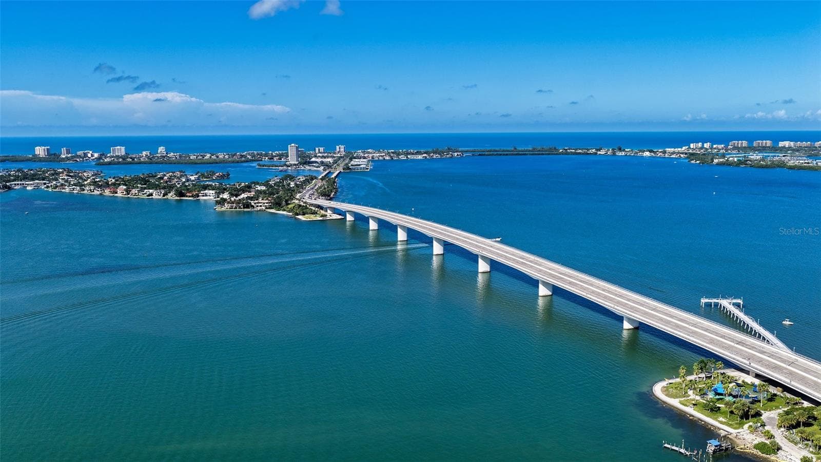 Ringling Bridge out to St Armands Circle and Lido Key - 609 GOLDEN GATE PT #301, SARASOTA