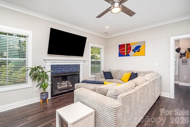Single Family Residence at 408 Joe Louis Street, Fort Mill, photo 5 of 28
