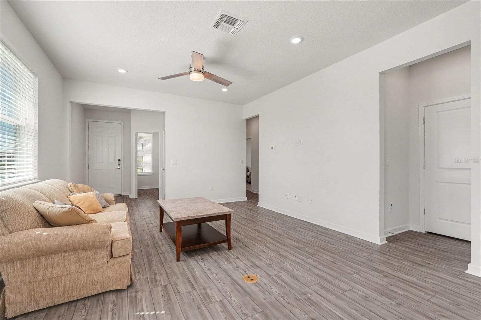 Single Family Residence at 5702 BAY TIDE CT, LAND O LAKES, photo 5 of 34