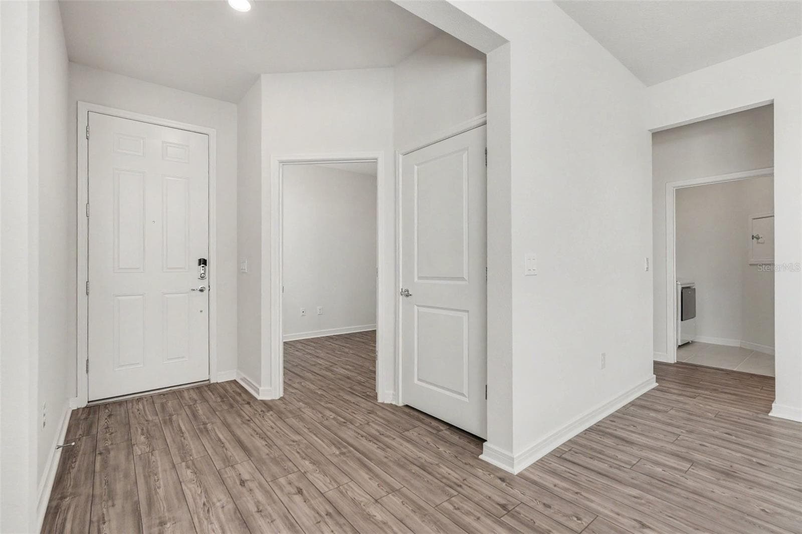 Single Family Residence at 5702 BAY TIDE CT, LAND O LAKES, photo 6 of 34