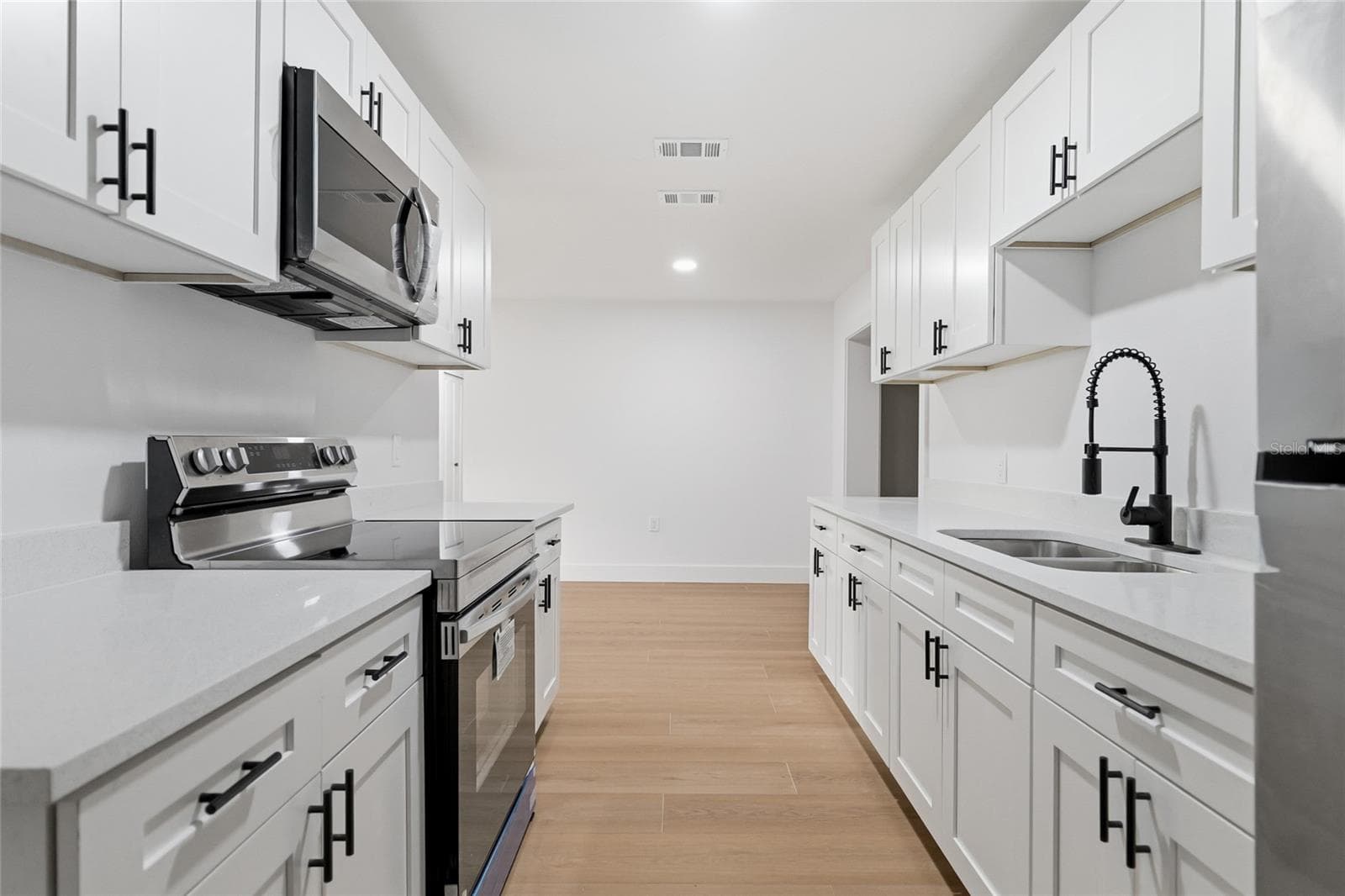 Single Family Residence at 3736 15TH TER SE, LARGO, photo 15 of 41