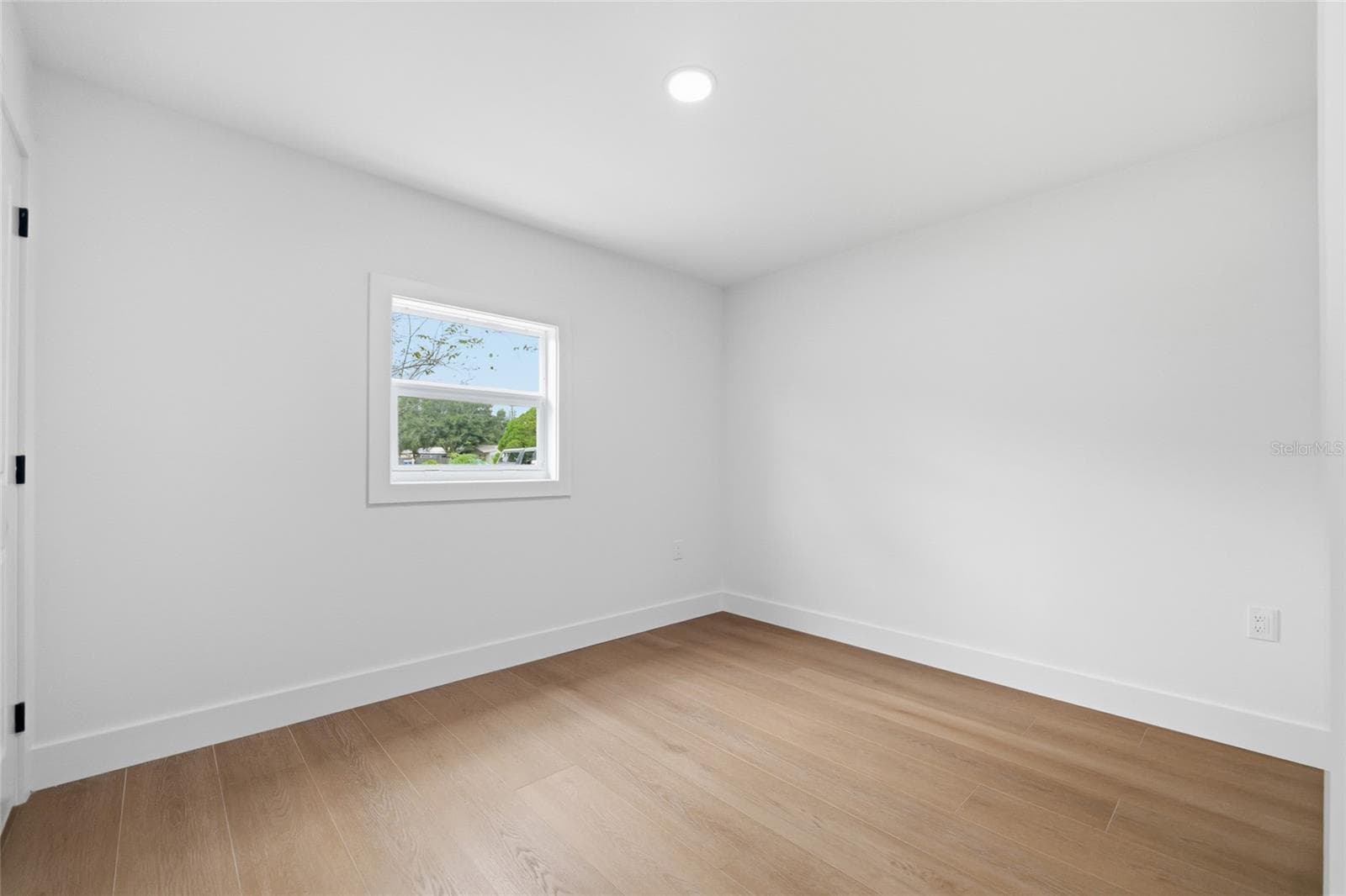 Single Family Residence at 3736 15TH TER SE, LARGO, photo 24 of 41