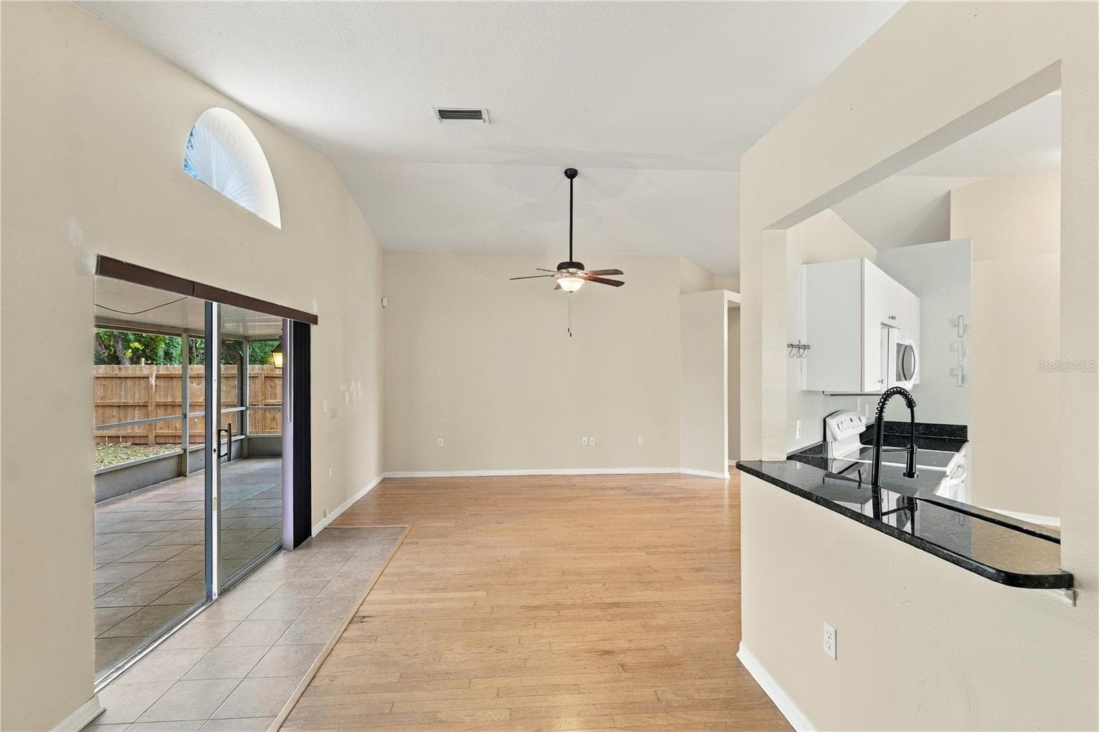 Single Family Residence at 1753 KIRTLEY DR, BRANDON, photo 10 of 38