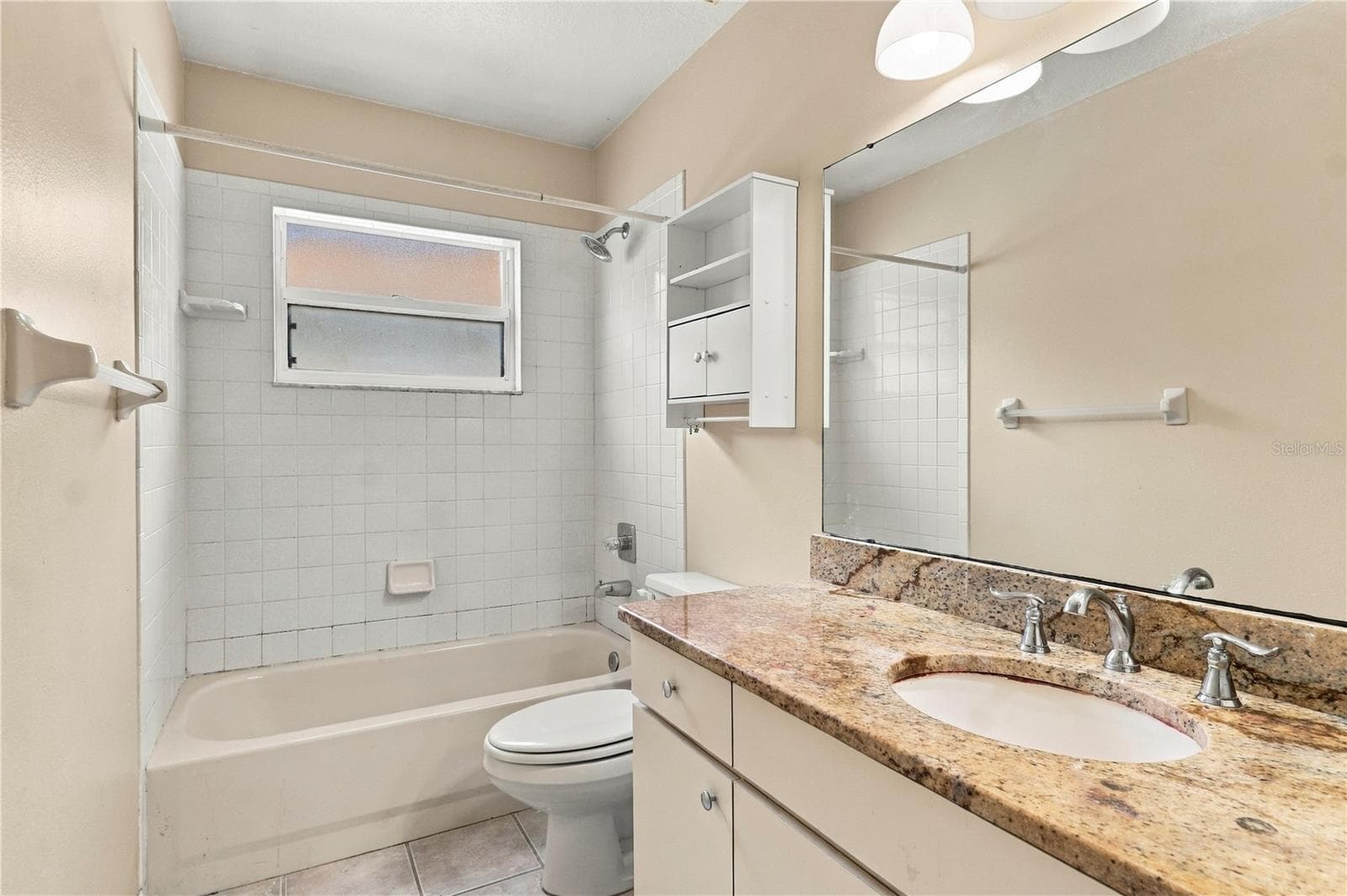 Single Family Residence at 1753 KIRTLEY DR, BRANDON, photo 25 of 38