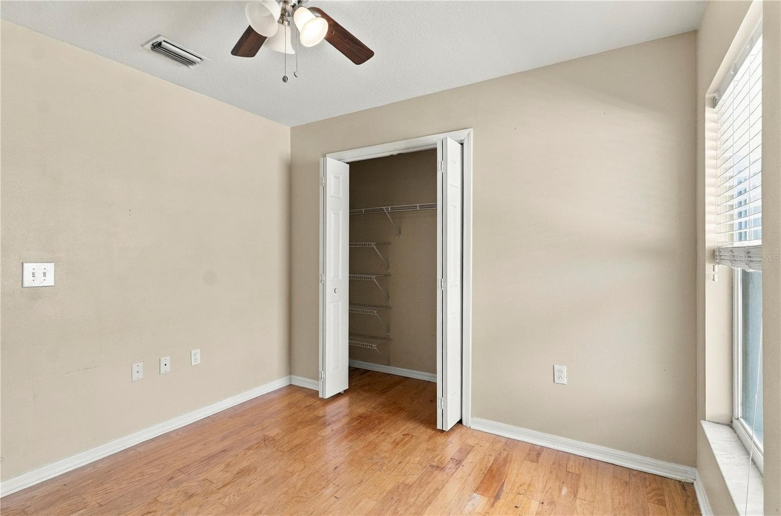 Single Family Residence at 1753 KIRTLEY DR, BRANDON, photo 31 of 38