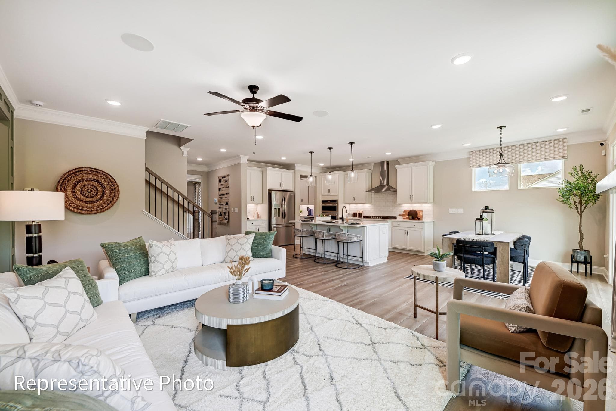 Family Room - 2193 Caravan Lane, Stanley
