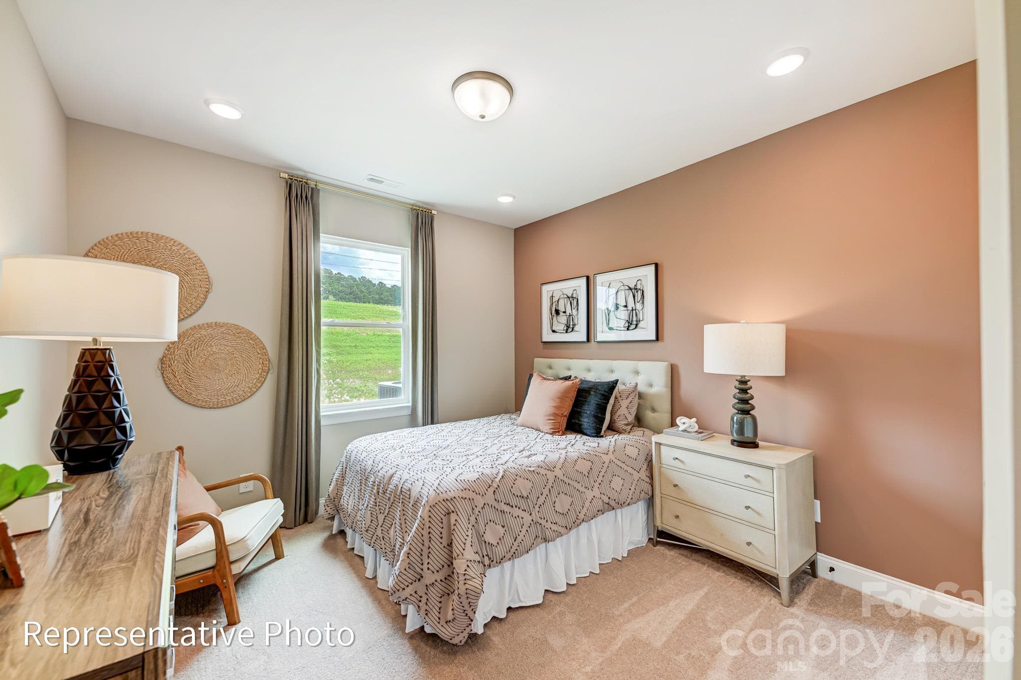 Guest Bedroom - 2193 Caravan Lane, Stanley