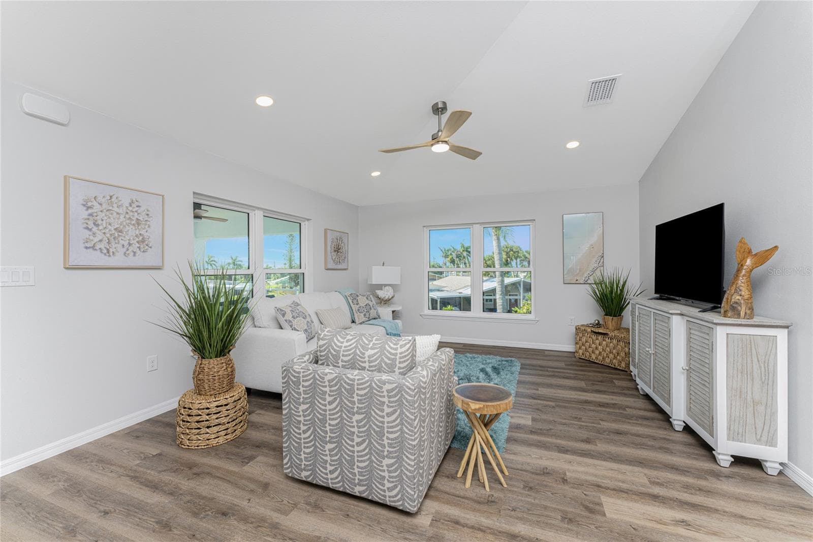 Single Family Residence at 4199 HOLLIS AVE, PORT CHARLOTTE, photo 24 of 81