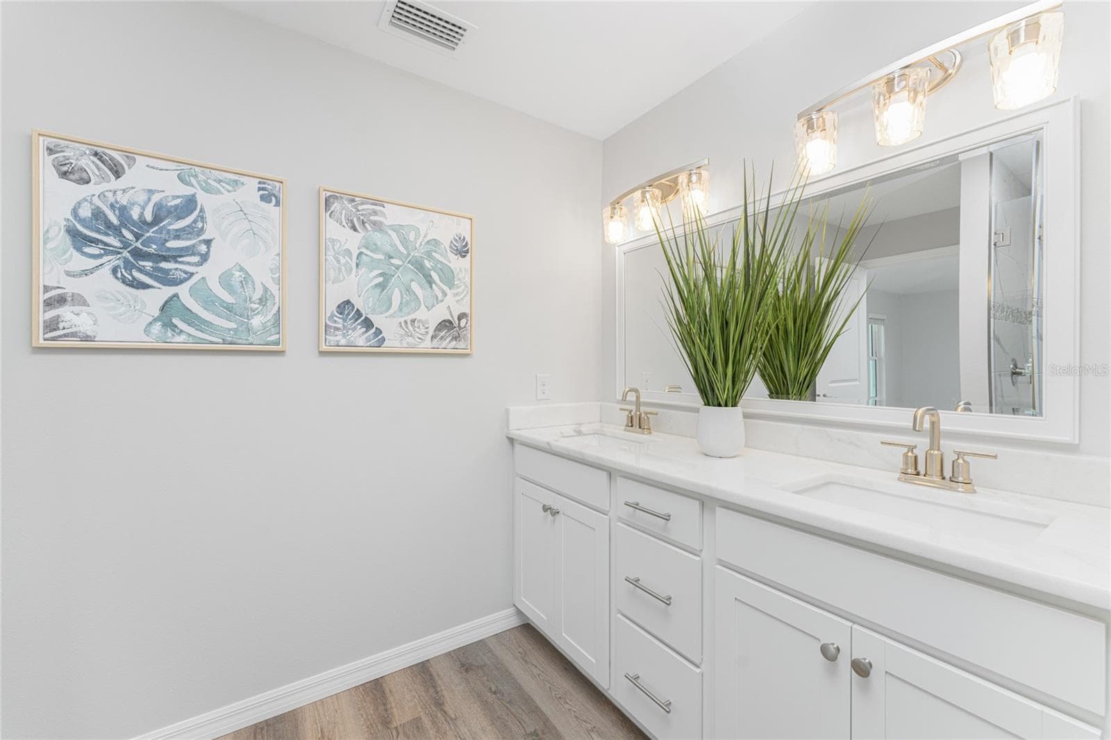 dual Sinks - 4199 HOLLIS AVE, PORT CHARLOTTE