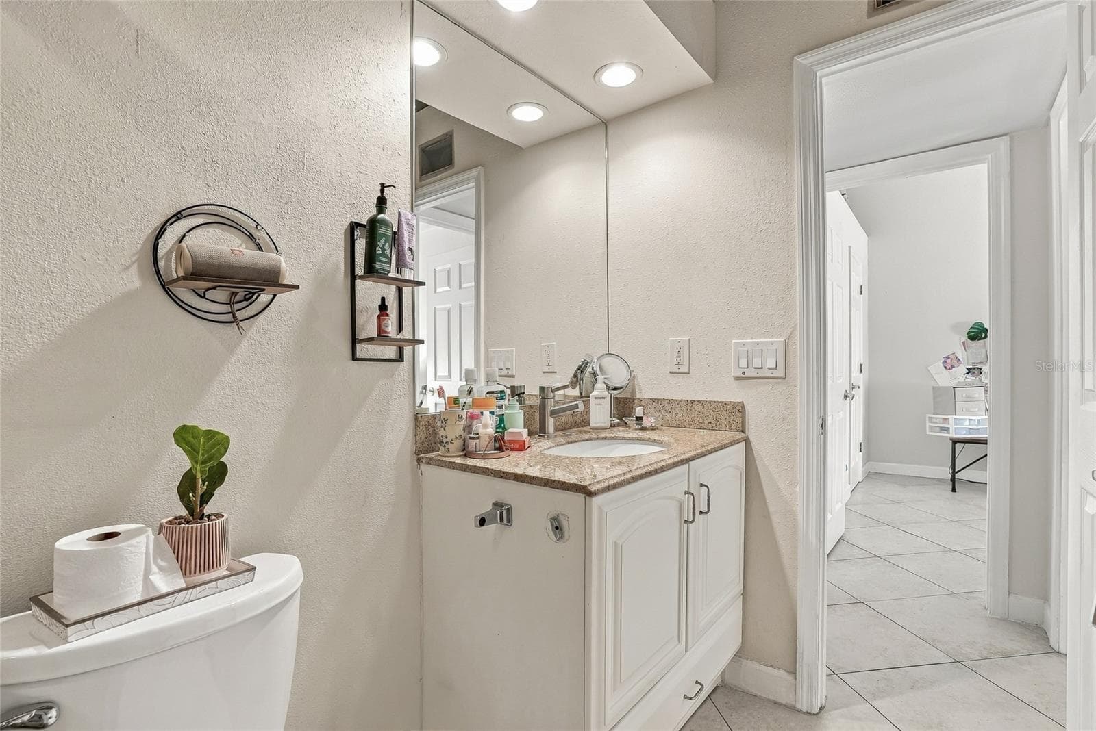 Condominium at 500 N JEFFERSON AVE #A1, SARASOTA, photo 29 of 47