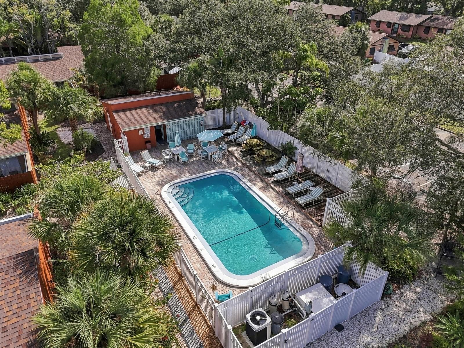 Condominium at 500 N JEFFERSON AVE #A1, SARASOTA, photo 46 of 47