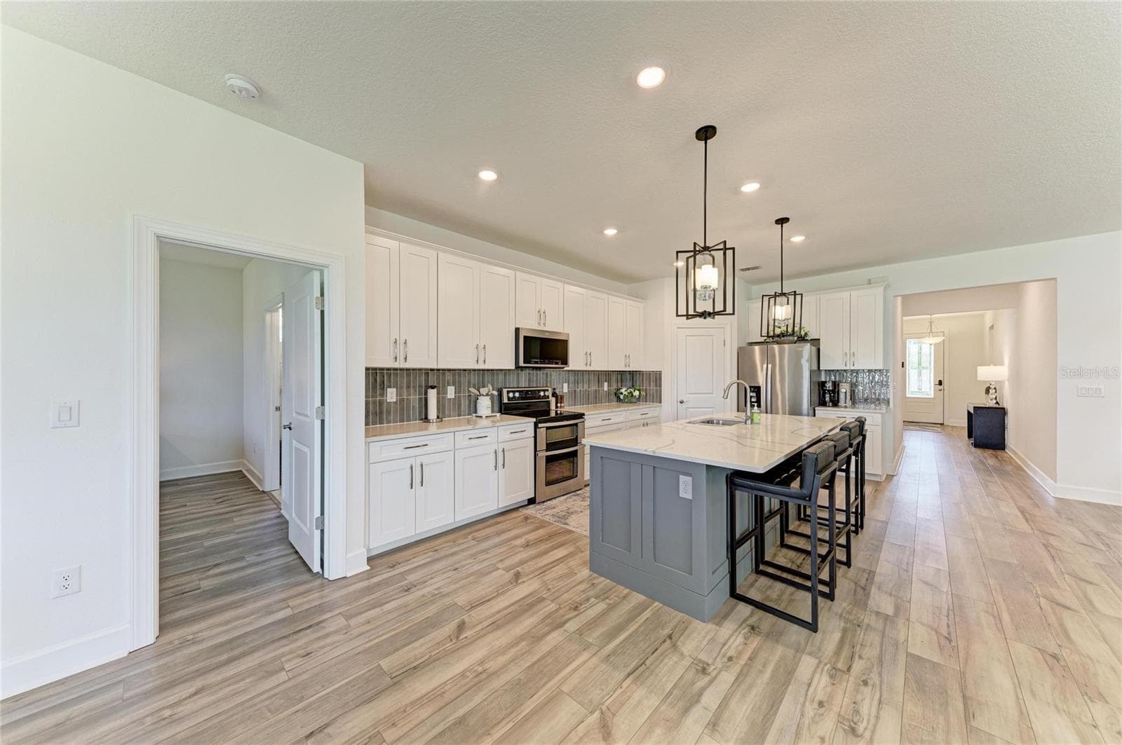 Single Family Residence at 497 FIREBUSH DR, NOKOMIS, photo 11 of 60
