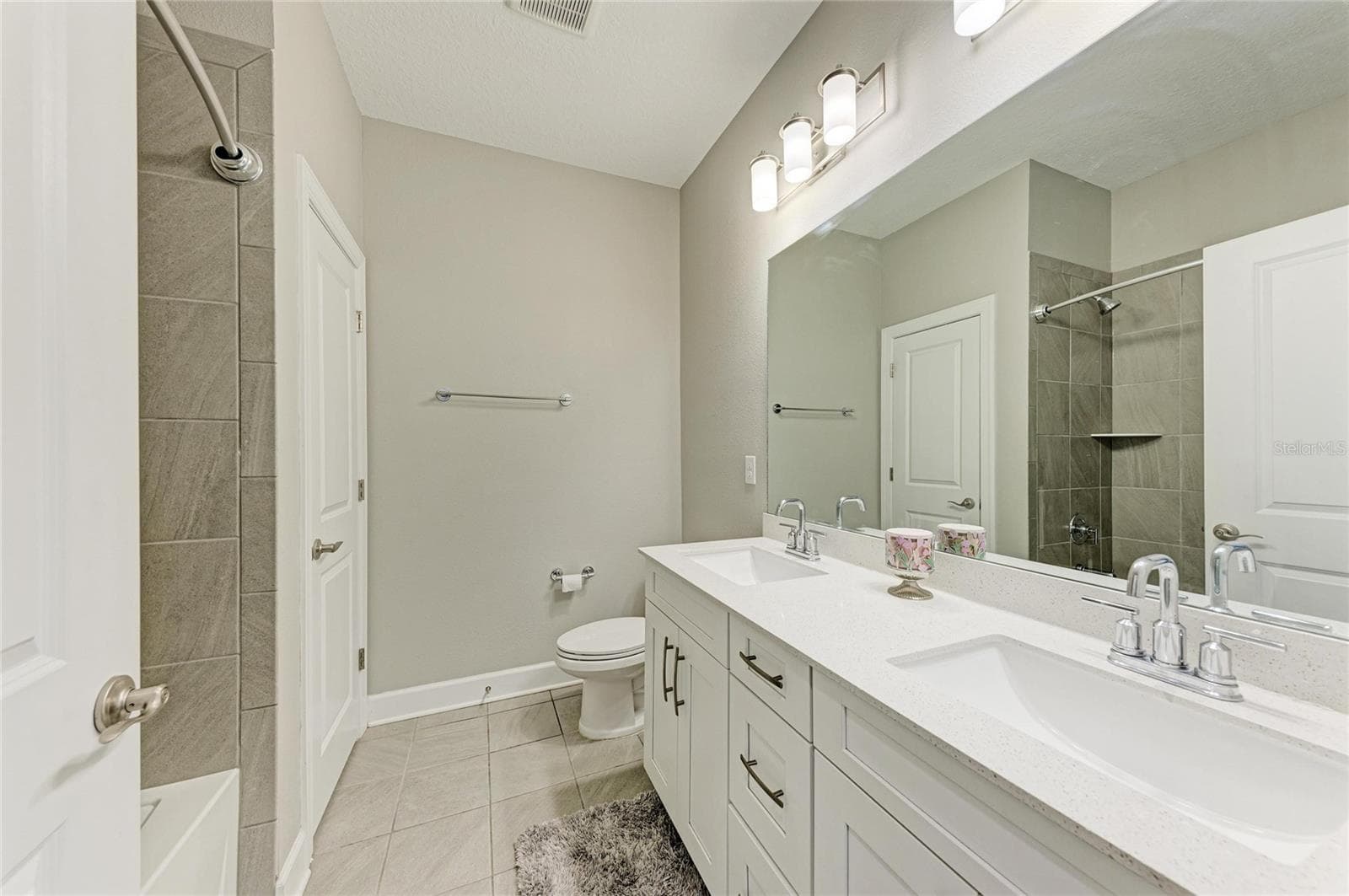 Single Family Residence at 497 FIREBUSH DR, NOKOMIS, photo 32 of 60