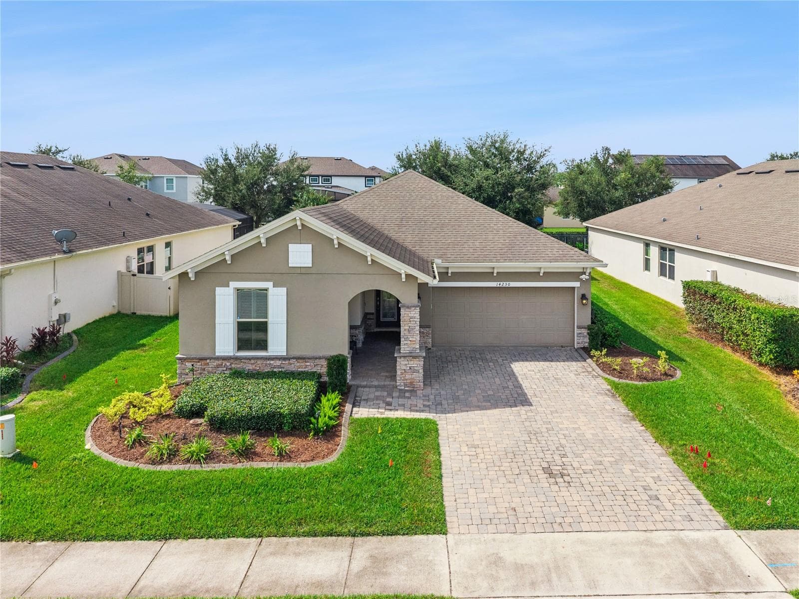 Single Family Residence at 14230 SUNRIDGE BLVD, WINTER GARDEN, photo 4 of 43