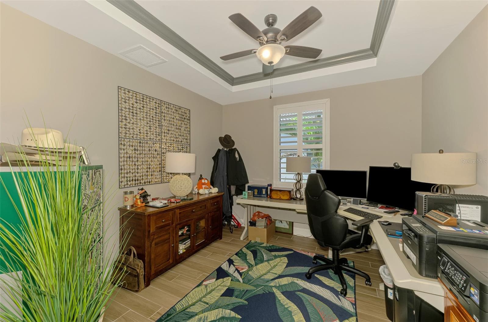 Single Family Residence at 13180 RINELLA ST, VENICE, photo 49 of 97